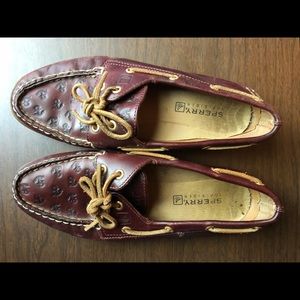 Vintage inspired anchor Sperry boat shoes